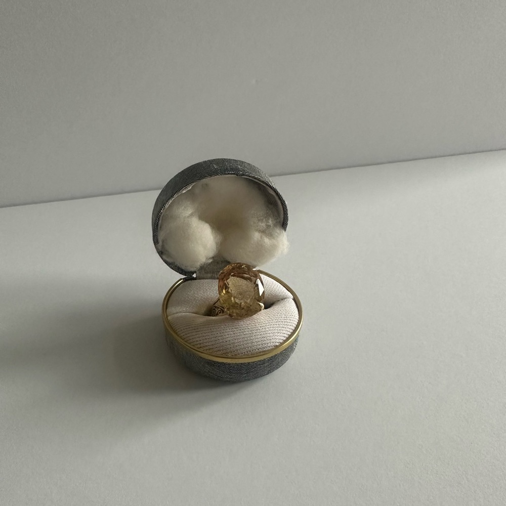 Ring - Picture 2 of 2